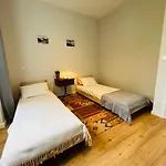 Lovely 2-Bedroom Rental Unit In Historic Funchal